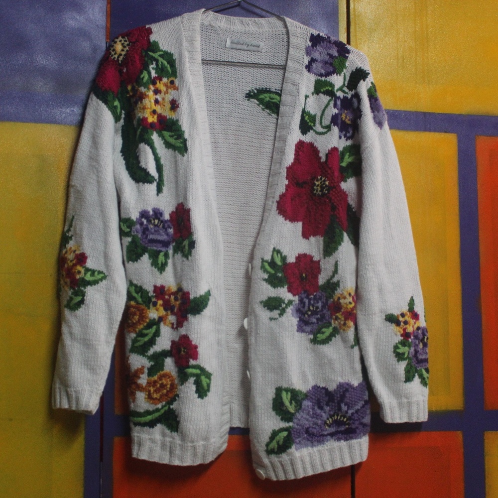 Knitted Vintage Floral Cardigan